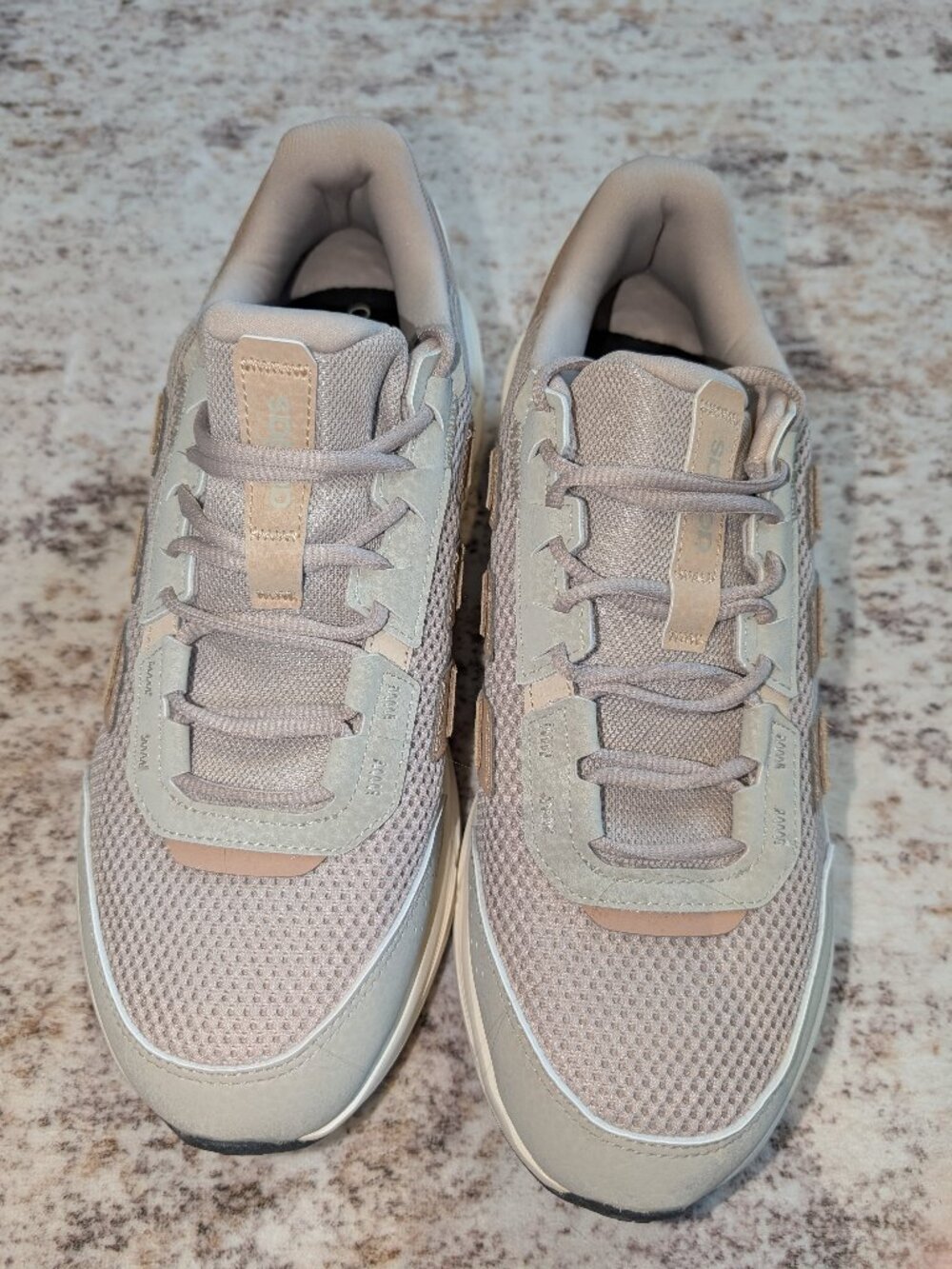 New Adidas Astrastar Men Size 10 Wonder Beige Warm Sandstone Cloudfoam Sneakers